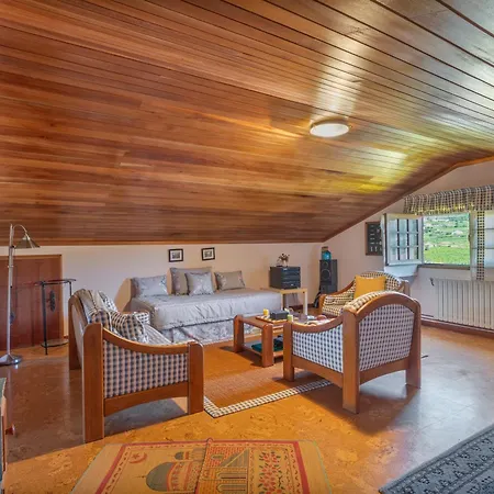 Casa Sao Miguel Messegães